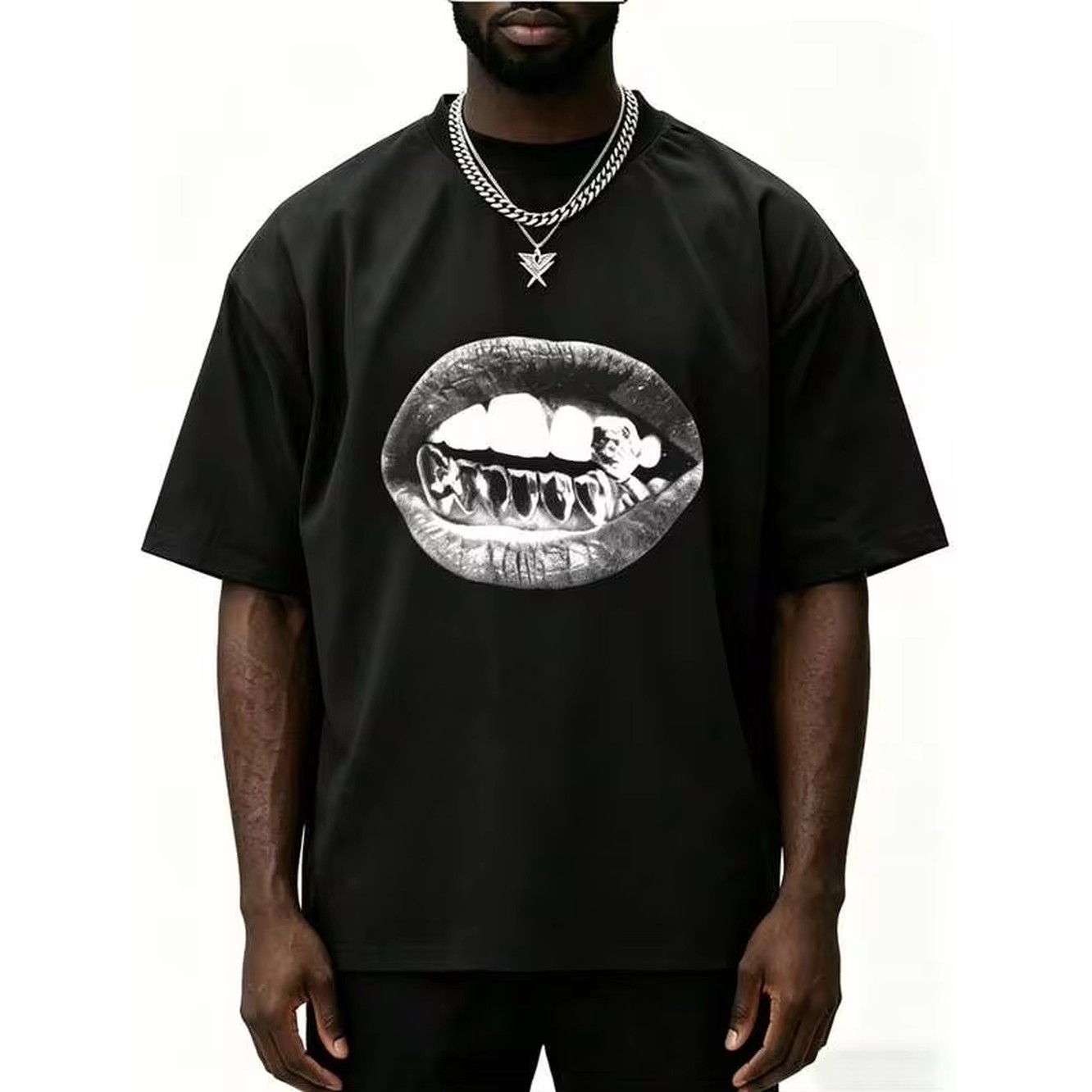 Streetwear Brand Italy - オーバーサイズ ルーズフィット 黒と白のリッププリント半袖Tシャツ、アメリカのストリートウェアヒップホップブランド、夏